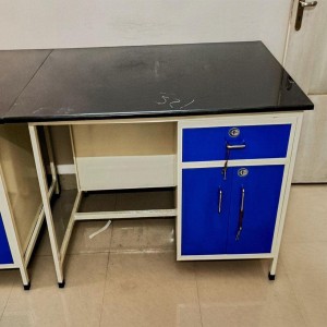 Granite Top Laboratory Table