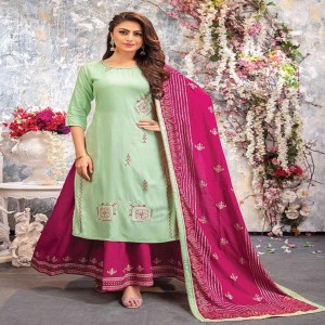 Kurti Embroidered Set