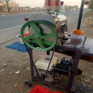Motor Operated Sugarcane Juice Machine, Steel material