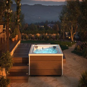 Outdoor Spa Pool