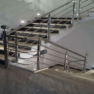 Polished Ss Railings