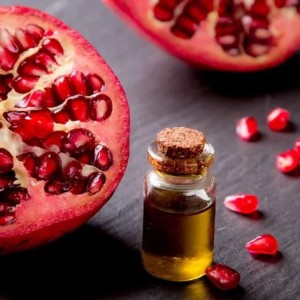 Pomegranate Seed Oil 