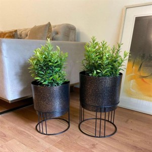 Portable Metal Planter