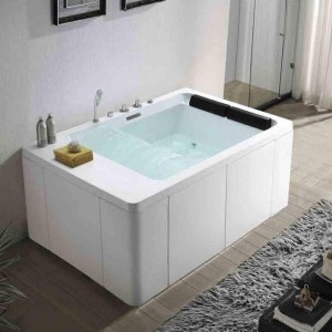Rectangular Elegant Bathtub