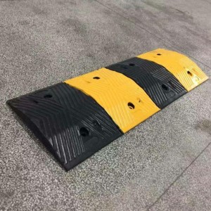 Rubber Speed Breaker Bump