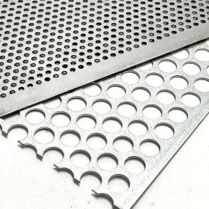 Stainless Steel 316L Perforated Sheets, Low carbon punched variant