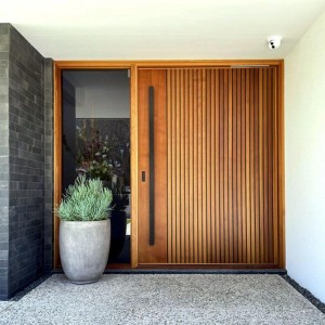 Timber Front Door, different sizes and styles