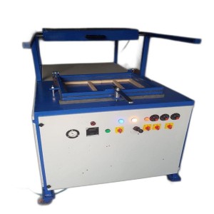 Vacuum Forming Machine